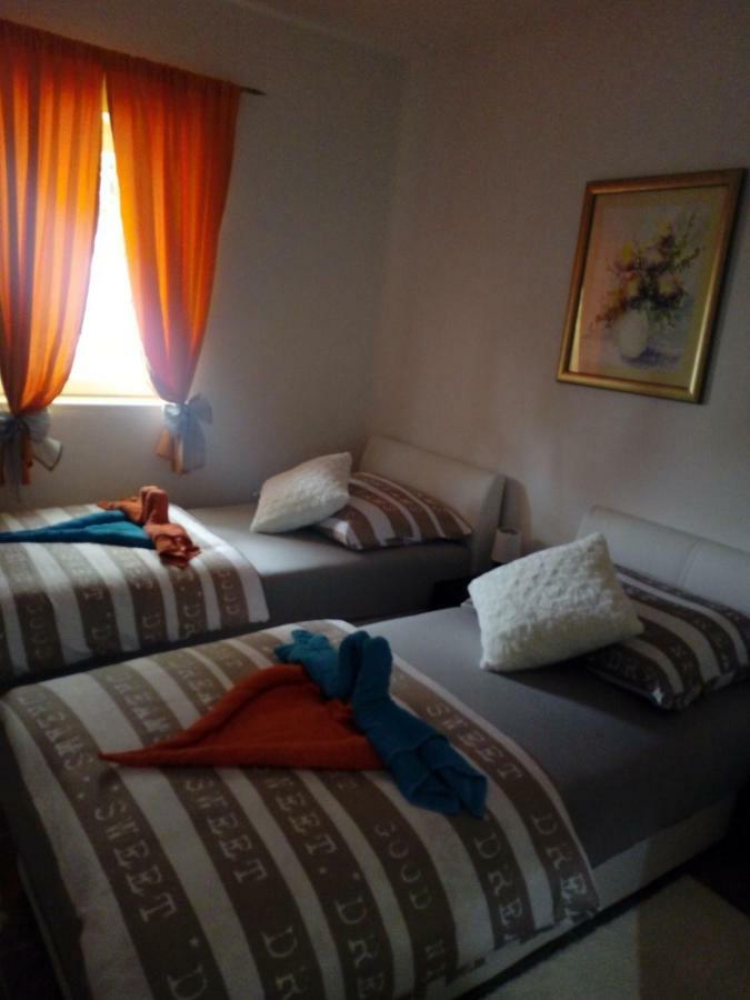 Apartman Radic Trogir Extérieur photo